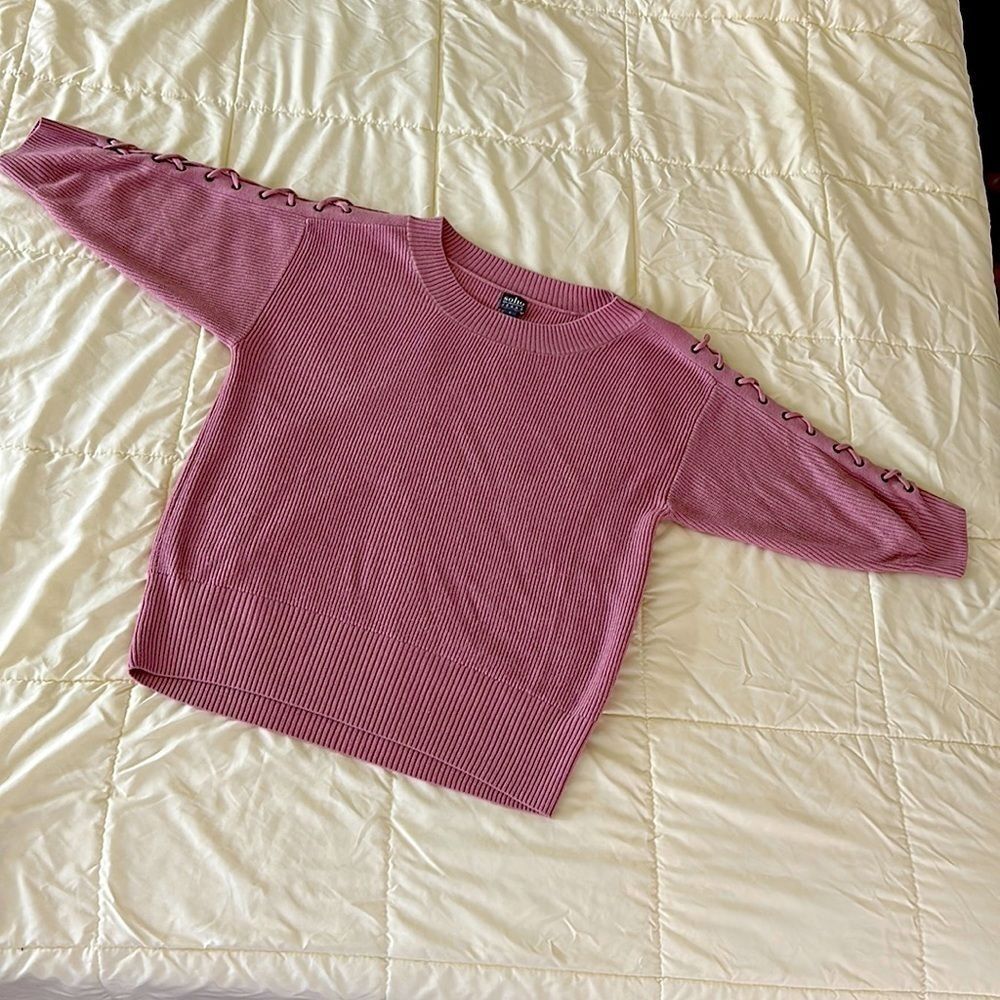 Ladies SOHO New York & Co Pink Sweater Size Small